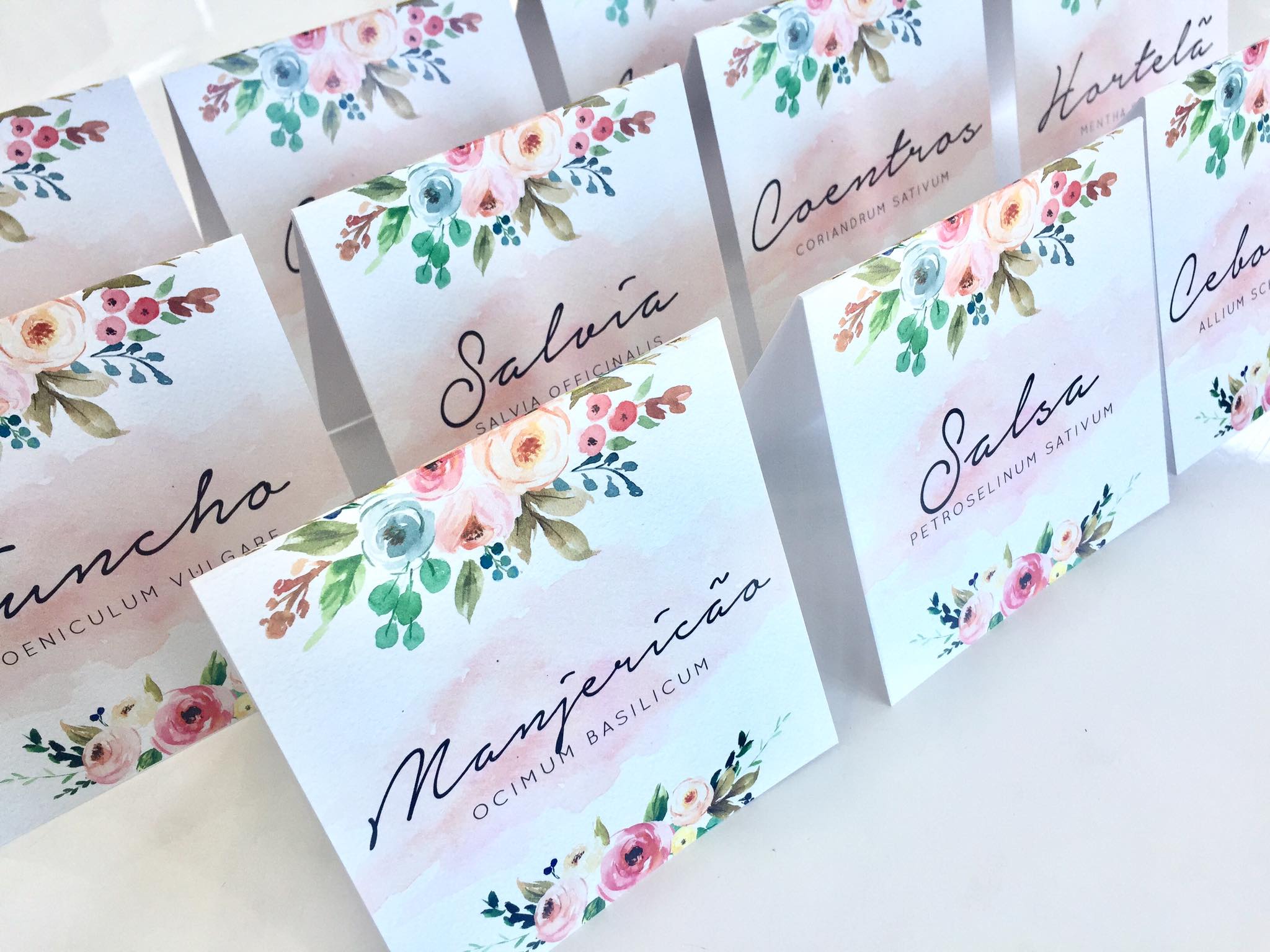 Como Personalizar Plaquinhas de Mesa - Casamento de Sonho